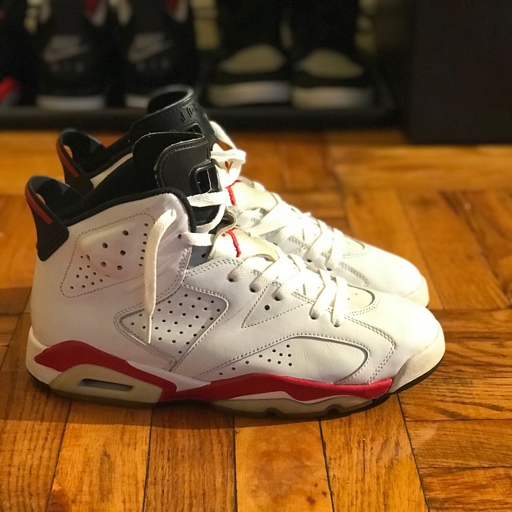 Air Jordan 6 “Varsity Red”